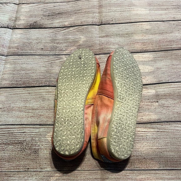 Pink, Yellow, & White Tie Dye Toms Slip On Alpargata Sneakers, Size Women’s 7 - Picture 5 of 6